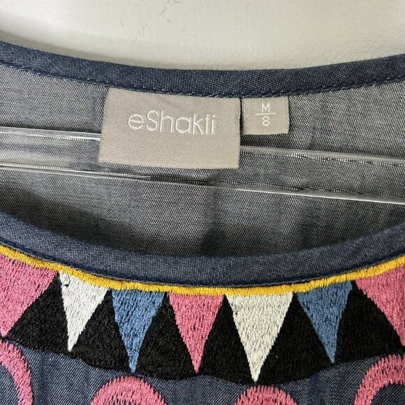 Eshakti Embroidered Chambray Dress Womens Size Medium Blue Tie Waist - Picture 3 of 10